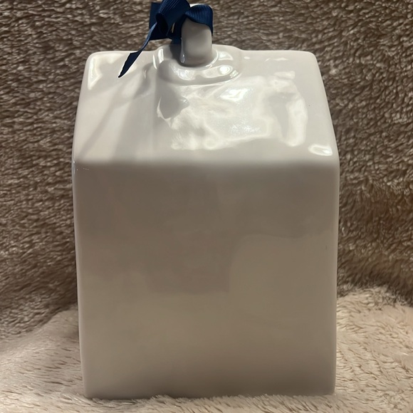 RAE DUNN “Penthouse” Ceramic Birdhouse - Picture 5 of 9